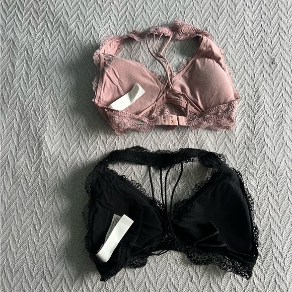 NWOT Gilly Hicks Bralette bundle of 5 - Picture 6 of 8